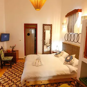 Luxury Mounia Hotel